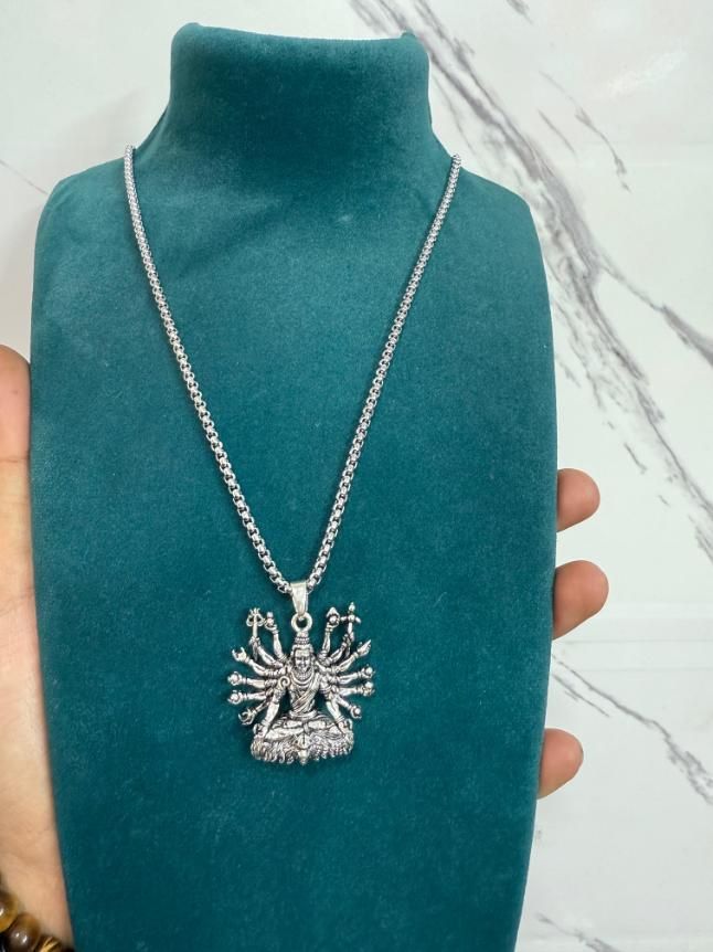 Divine Mahadev Pendant with Chain – Embrace Spiritual Strength